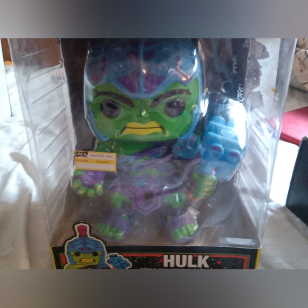 BRAND NEW 10 INCH Funko Pop HULK #901
